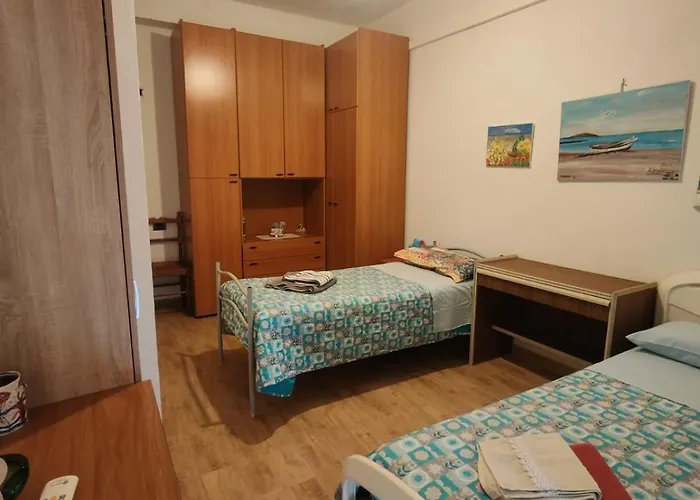 Backpackers Apartament- Il Lupo Affitta 리미니