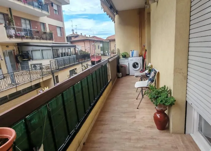 Backpackers Apartament- Il Lupo Affitta Appartement Rimini