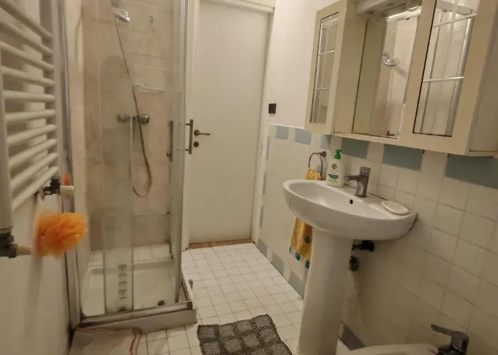 Backpackers Apartament- Il Lupo Affitta 리미니