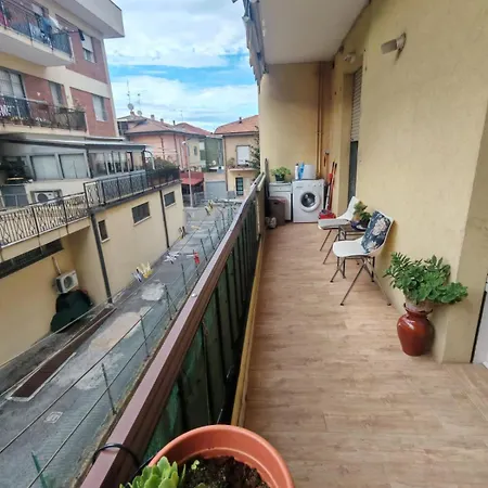 Backpackers Apartament- Il Lupo Affitta *