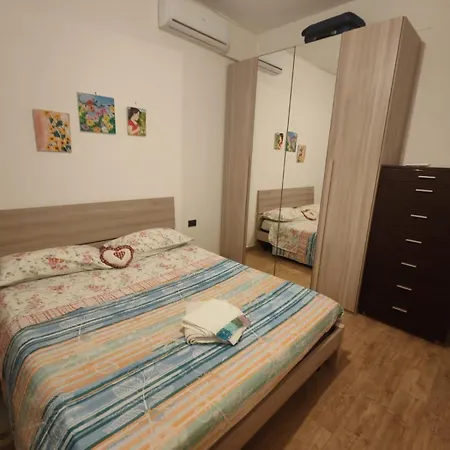 Backpackers Apartament- Il Lupo Affitta Daire